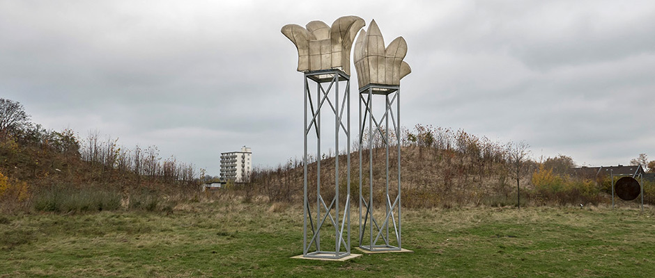 Neue Arbeiten im Skulpturenpark: der "Hochstand" von Gerda Schlembach. ©Thomas Schmidt, Stadt Herne