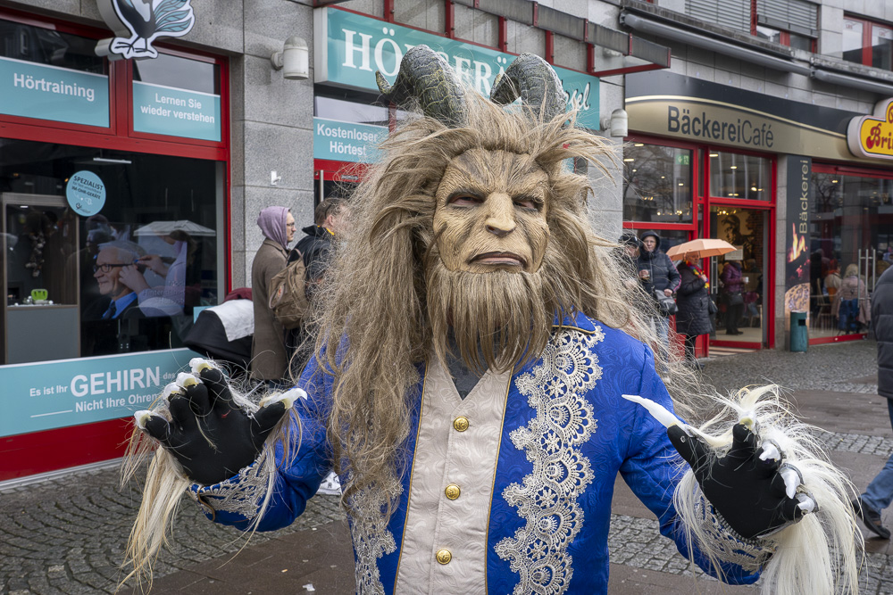 ROSENMONTAG_2024_Urheber_Thomas_Schmidt_Stadt_Herne_028