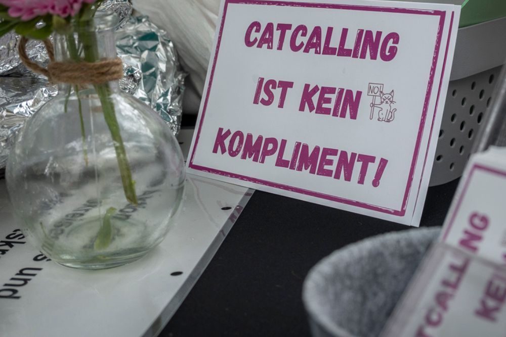 7_Catcalling_2026_Kugelbrunnen_Thomas_Schmidt
